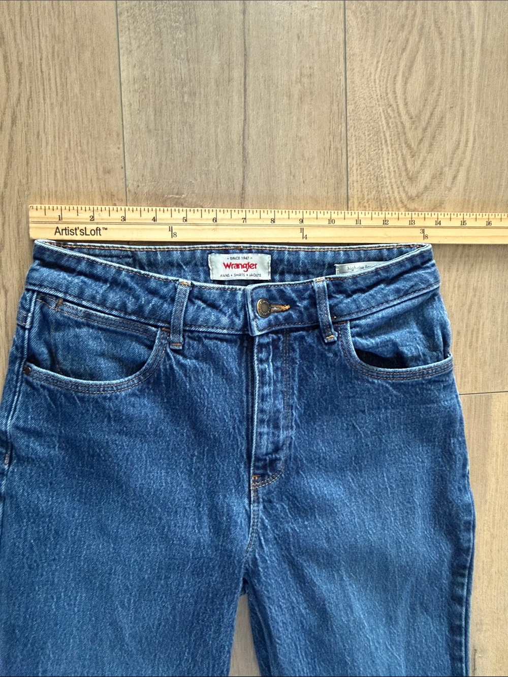 Wrangler Women's High Rise Fierce Flare Jeans Size 27 (4) Dark Wash Embroidered - Picture 9 of 12